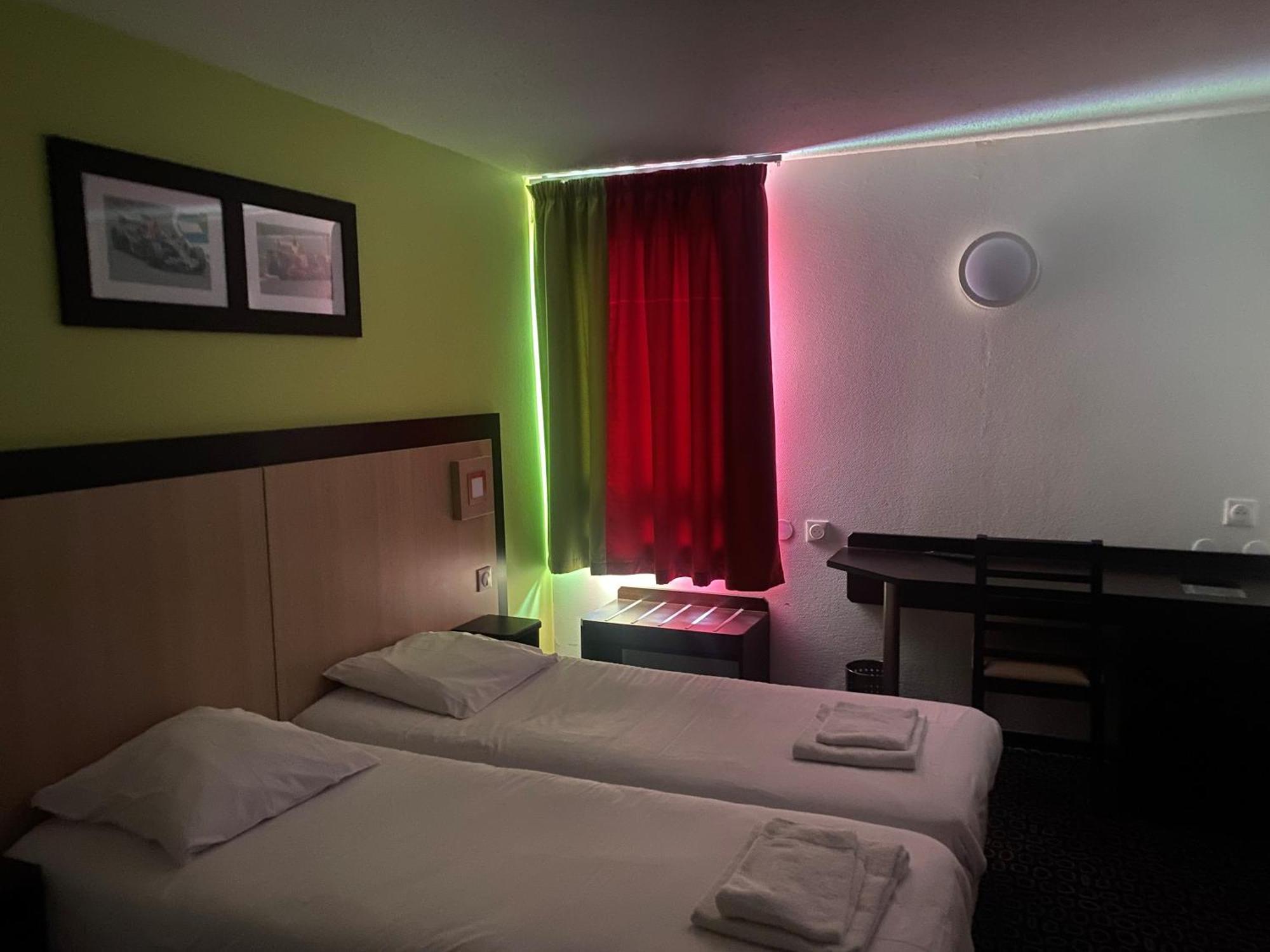 Enzo Hotels Pont-A-Mousson By Kyriad Direct Eksteriør bilde