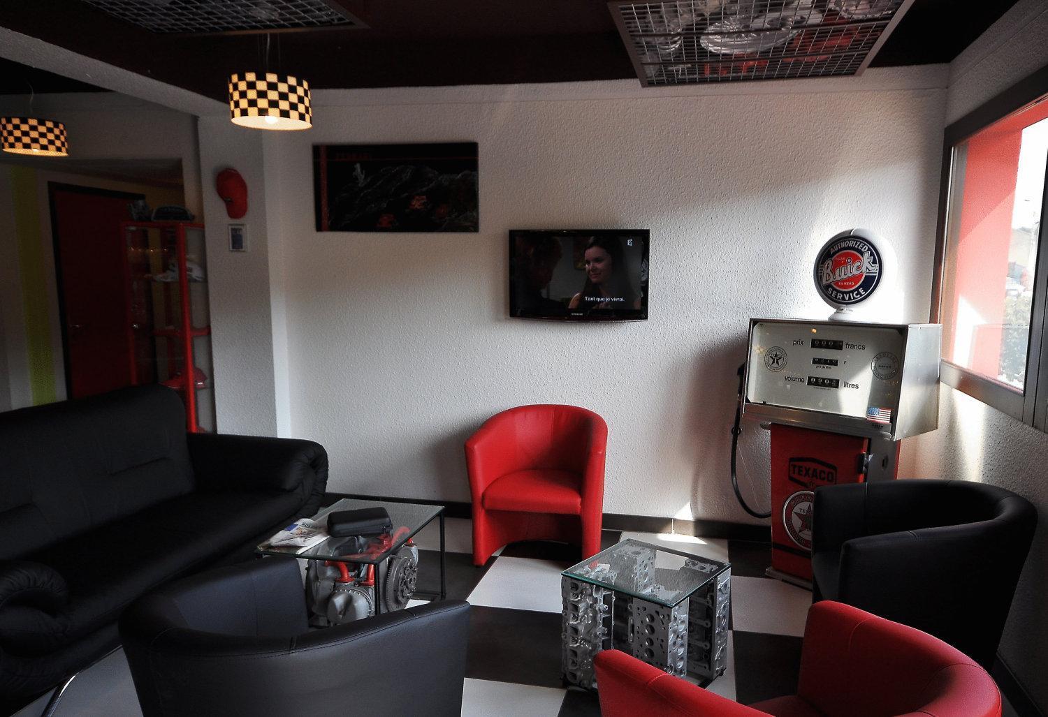 Enzo Hotels Pont-A-Mousson By Kyriad Direct Rom bilde